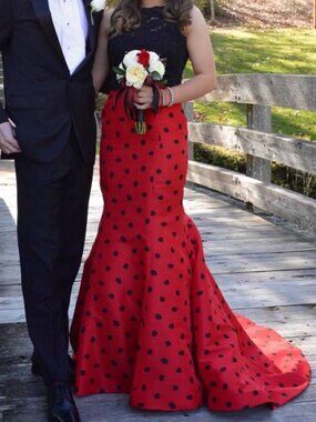 Sherri Hill Size 8 Two Piece Dress